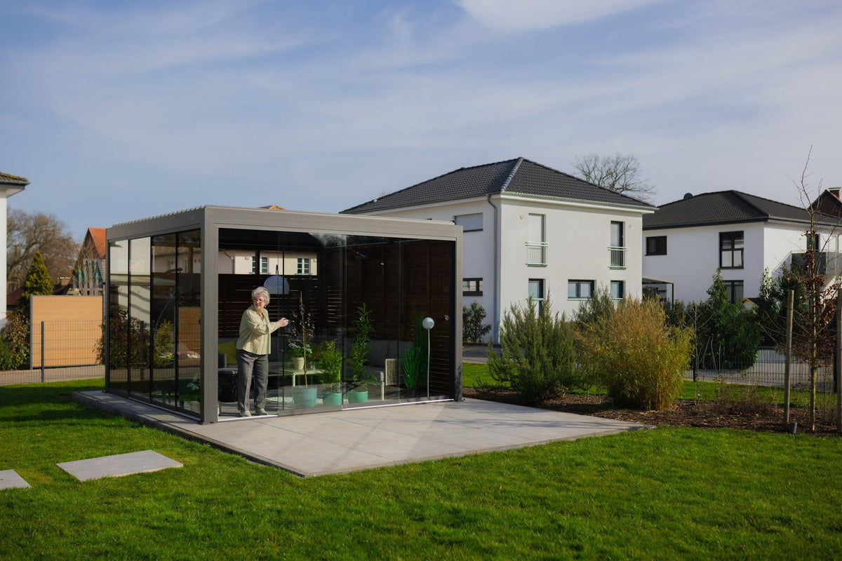 Shade Mastery Motorized Louvered Pergola S4 - Including Installation