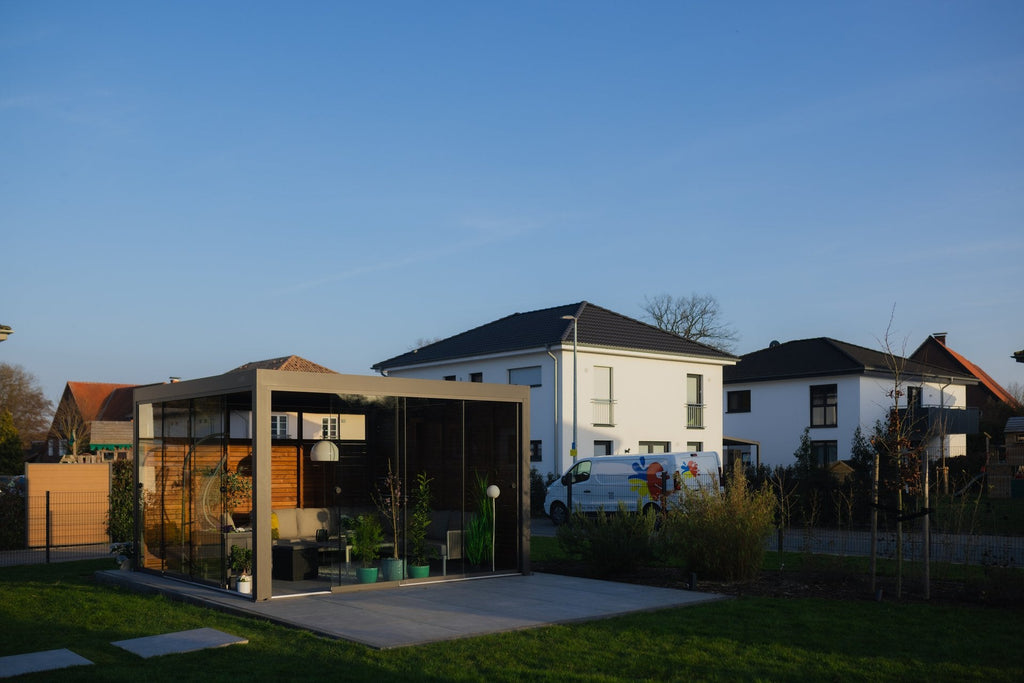 Shade Mastery Premium Motorized Louvered Pergola S4 - Including Installation