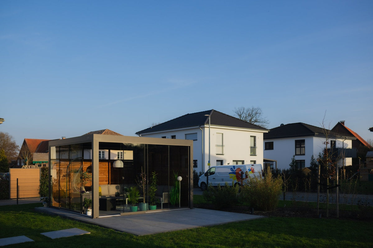 Shade Mastery Premium Motorized Louvered Pergola S4 - Including Installation