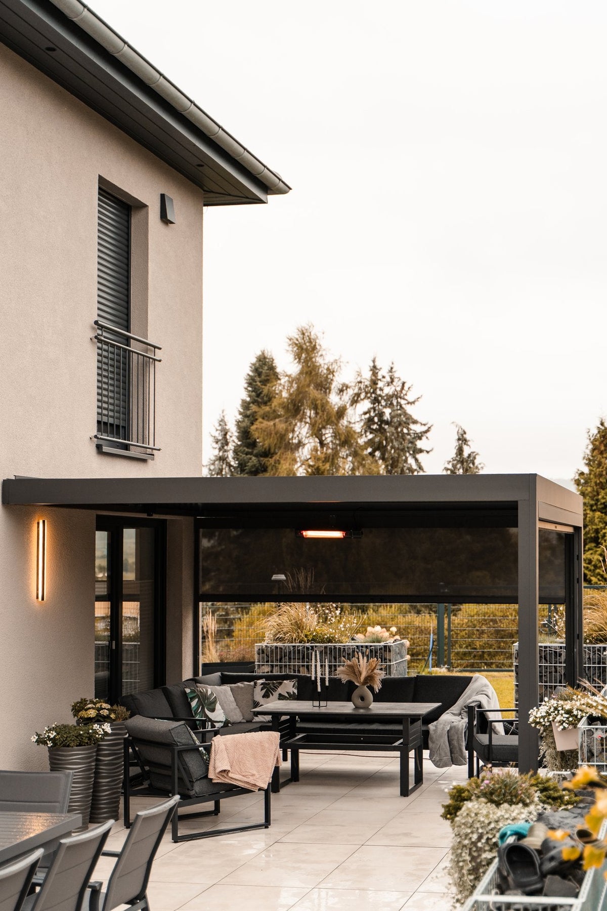 Shade Mastery Retractable Screens - Including Installation